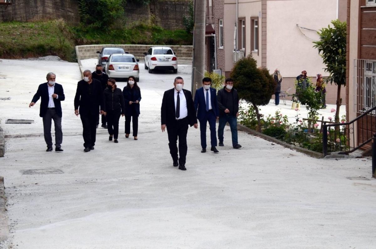 Tekin, &ccedil;alışmaları yerinde inceledi