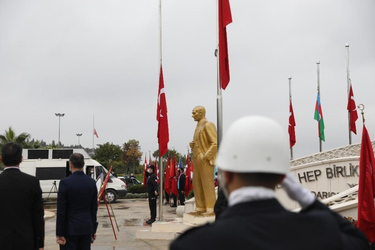Atat&uuml;rk Darıca&rsquo;da anıldı