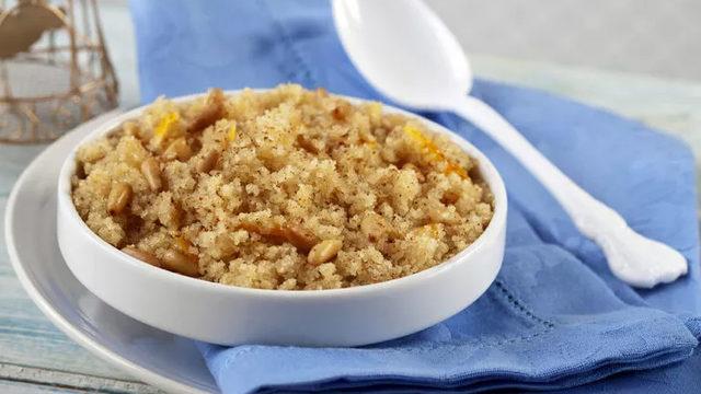 İrmik helvası nasıl yapılır? Sütlü irmik helvası malzemeleri neler? İşte Atatürk'ün sevdiği tatlılardan irmik helvası tarifi! 