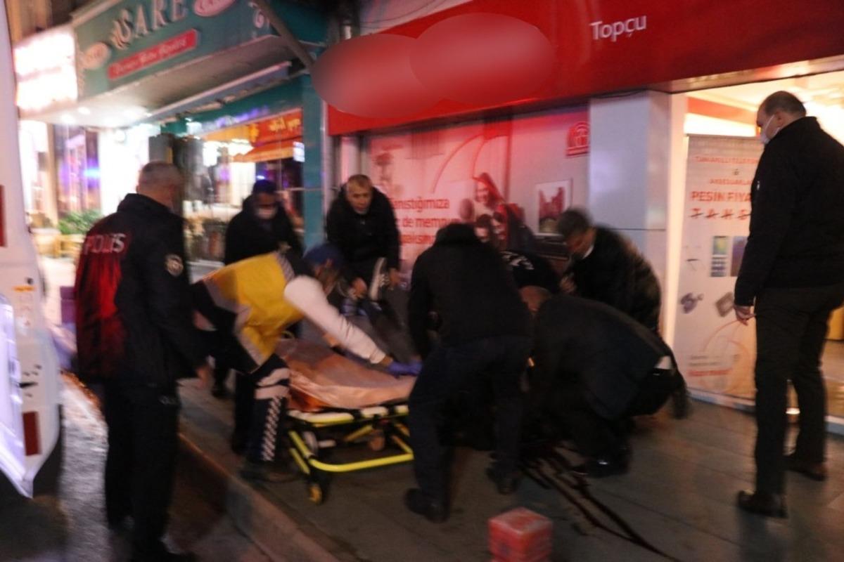 Isparta&rsquo;daki bı&ccedil;aklı kavgada 1 kişi ağır yaralandı