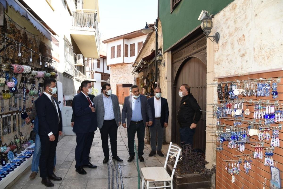 AESOB Başkanı Dere, Kalei&ccedil;i esnafının sıkıntılarını dinledi