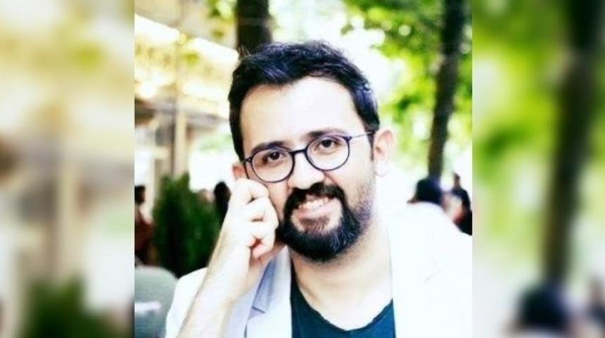 Yazar Tolga Akpınar, SMA Hastaları i&ccedil;in umut &ccedil;ekilişine destek bekliyor