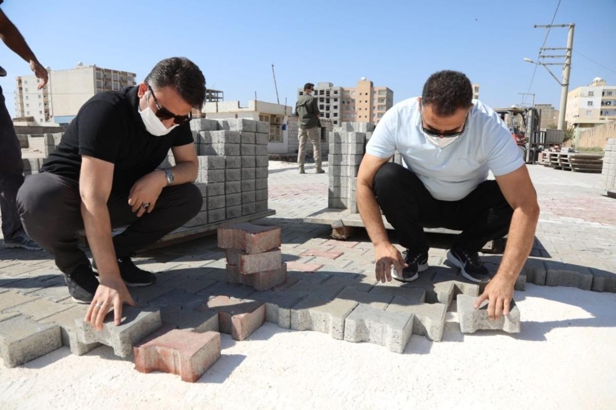 Kızıltepe Kaymakamı &Ccedil;am, yol yapım &ccedil;alışmalarını inceledi