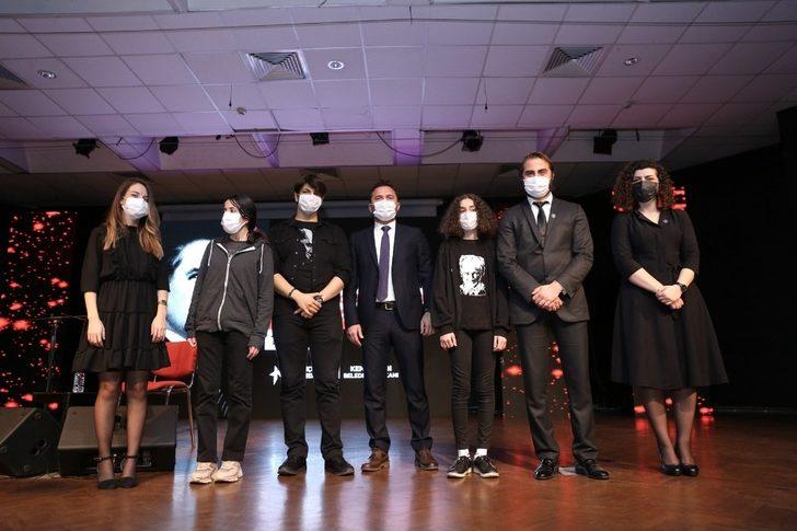 10 Kasım’da Ata’nın sevdiği şarkılar, Küçükçekmece’de yankılandı G4