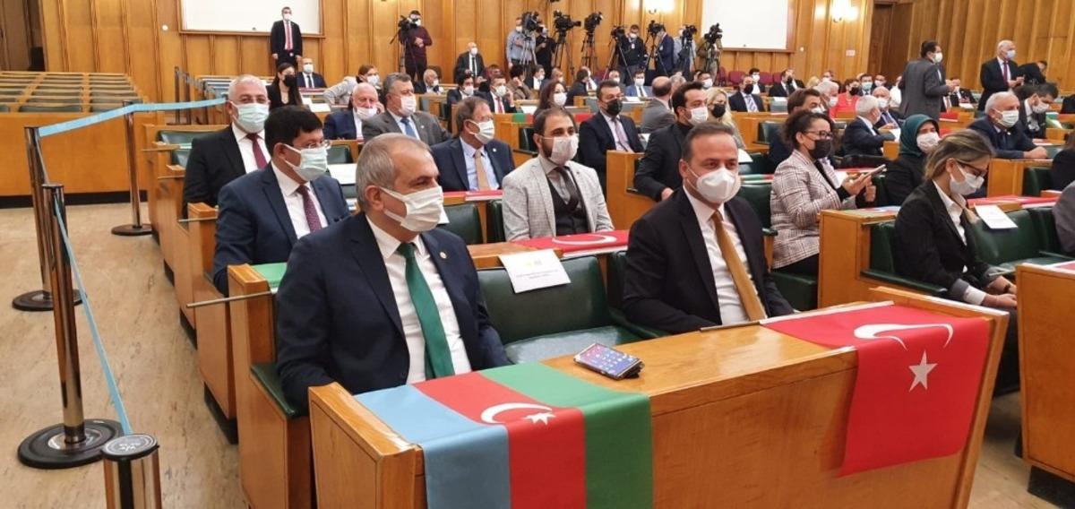 Başkan &Ouml;zcan Ankara&rsquo;da partisinin grup toplantısına katıldı