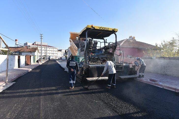 Karatay’da 200 bin ton asfalt hedefi aşıldı G4