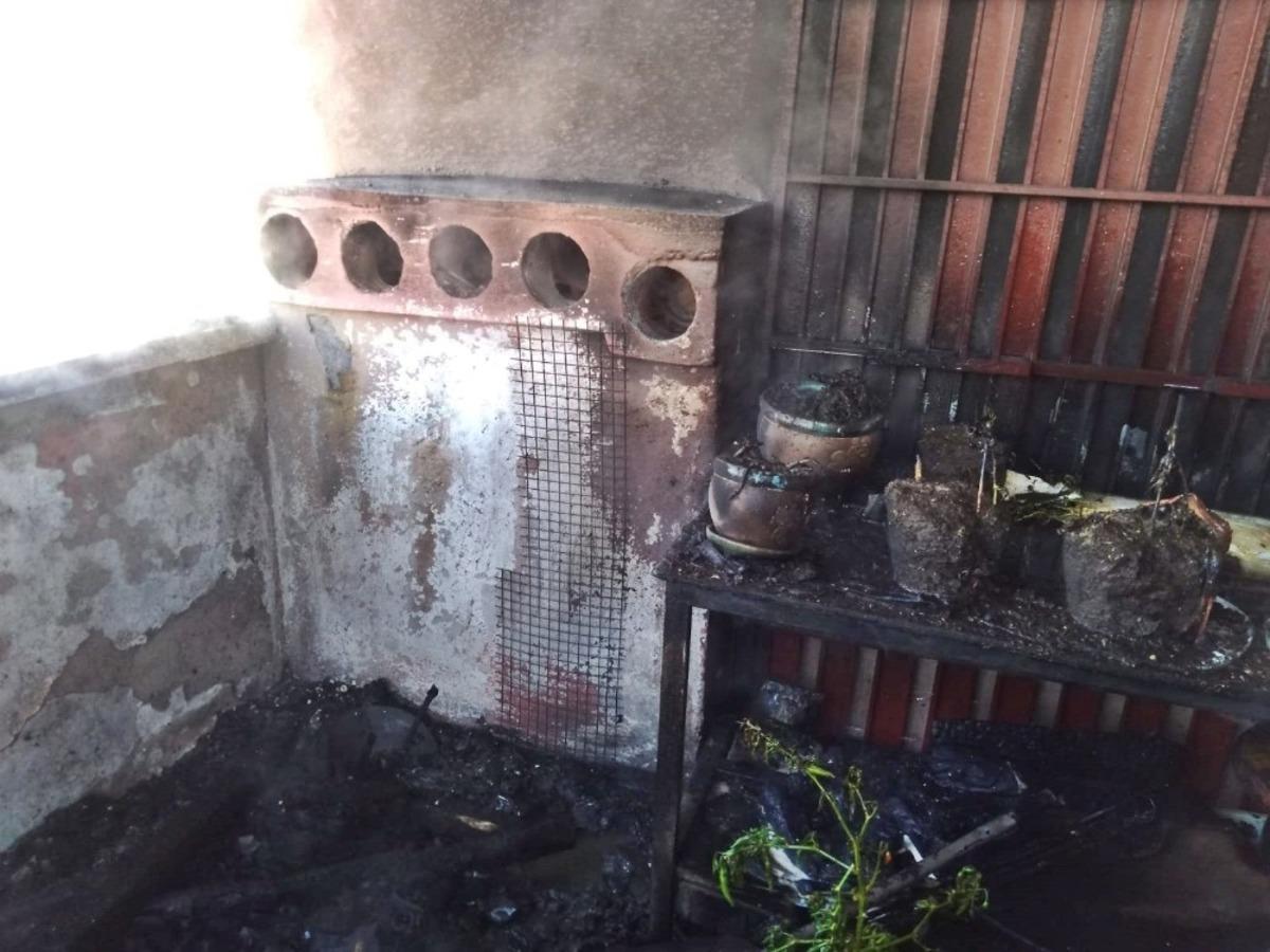 Lokma d&ouml;kerken apartmanı yakıyordu