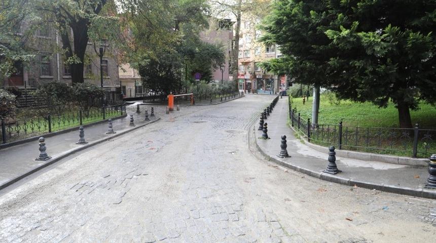 Acısu Caddesi 8 g&uuml;nde yenilendi