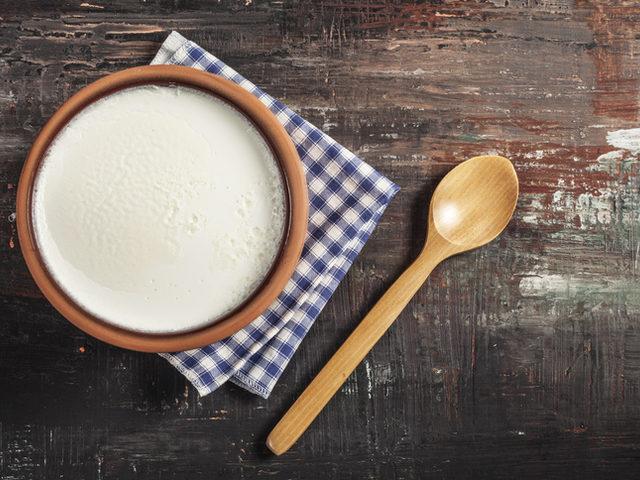 R&uuml;yada yoğurt yemek