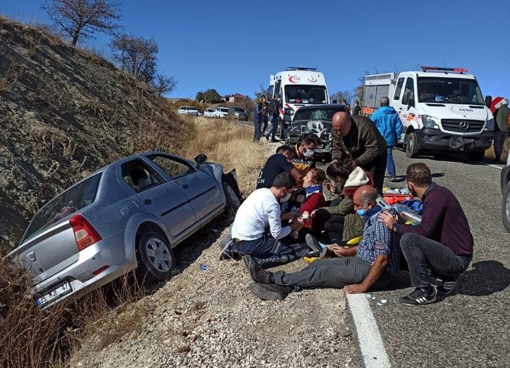 Tunceli’de trafik kazası: 6  yaralı G1