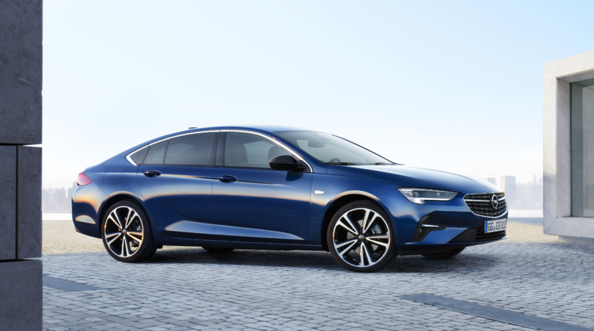 Yeni Opel Insignia Türkiye'de satışa sunuldu! İşte yeni Opel Insignia fiyatları