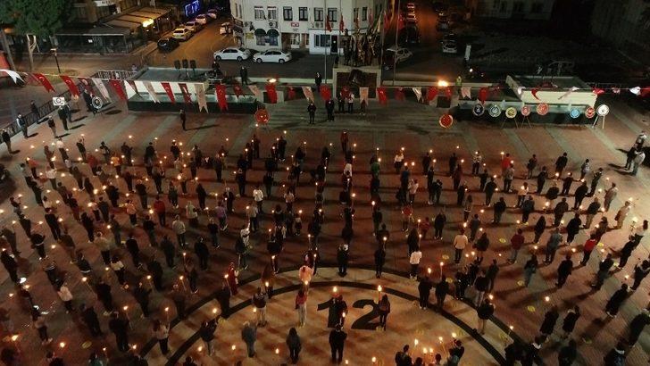 Manavgat’ta meşaleler Atatürk için yandı G2