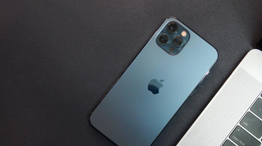 Apple iPhone 12 Türkiye fiyatını açıklamadan iPhone 12 pil değişim ücretini açıkladı!
