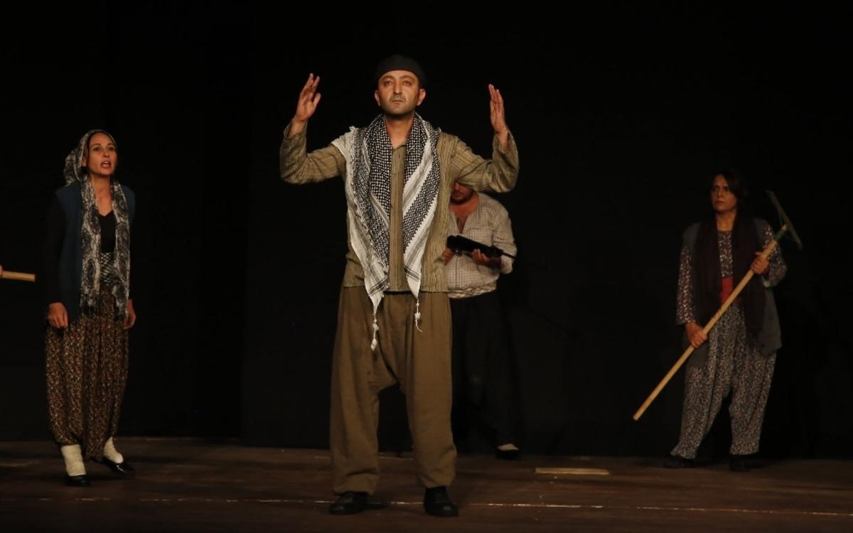 D&ouml;şemealtı&rsquo;nda &lsquo;Bir Kurtuluş Hikayesi&rsquo; izleyiciyle buluştu