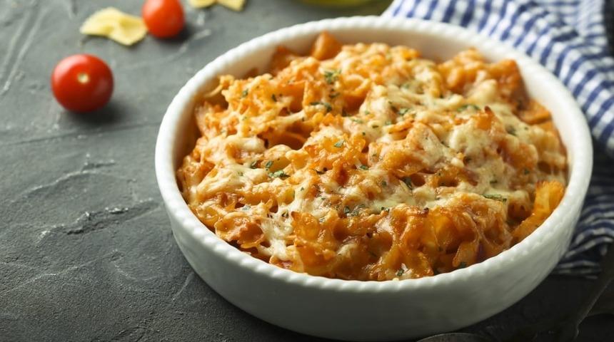 Kıymalı karnabahar graten nasıl yapılır? Kıymalı karnabahar graten tarifi nedir? Kıymalı karnabahar graten malzemeleri nelerdir? İşte Gelinim Mutfakta kıymalı karnabahar graten tarifi...