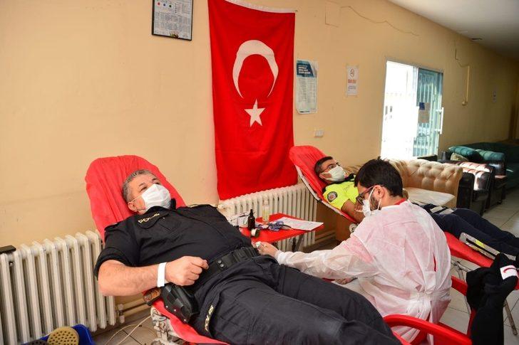 Hatay Emniyetinden Kızılay’a kan bağışı desteği G3