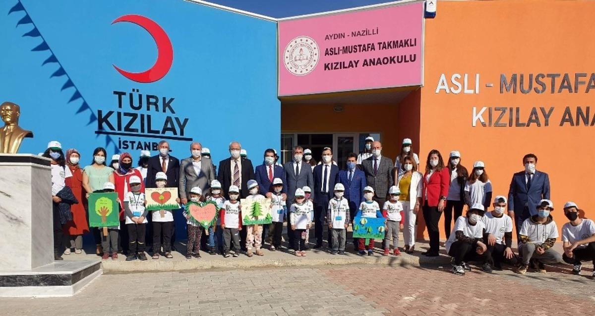 Nazilli&rsquo;de Fidanlar &Ccedil;ocuklarla Birlikte B&uuml;y&uuml;yecek