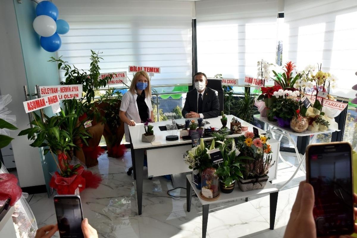 Başkan Ata&ccedil; diş hekimi muayenehanesinin a&ccedil;ılışına katıldı