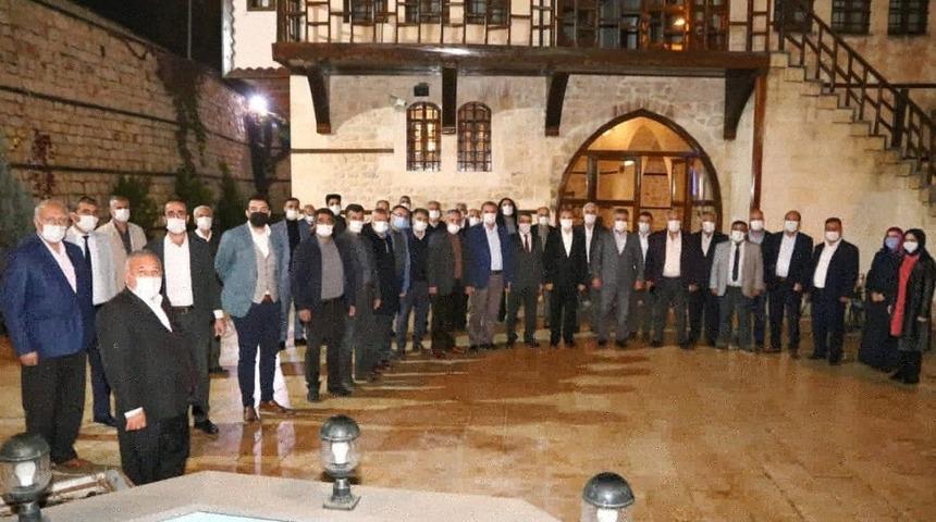 Kılın&ccedil;, AK Parti merkez il&ccedil;e y&ouml;netimiyle bir araya geldi