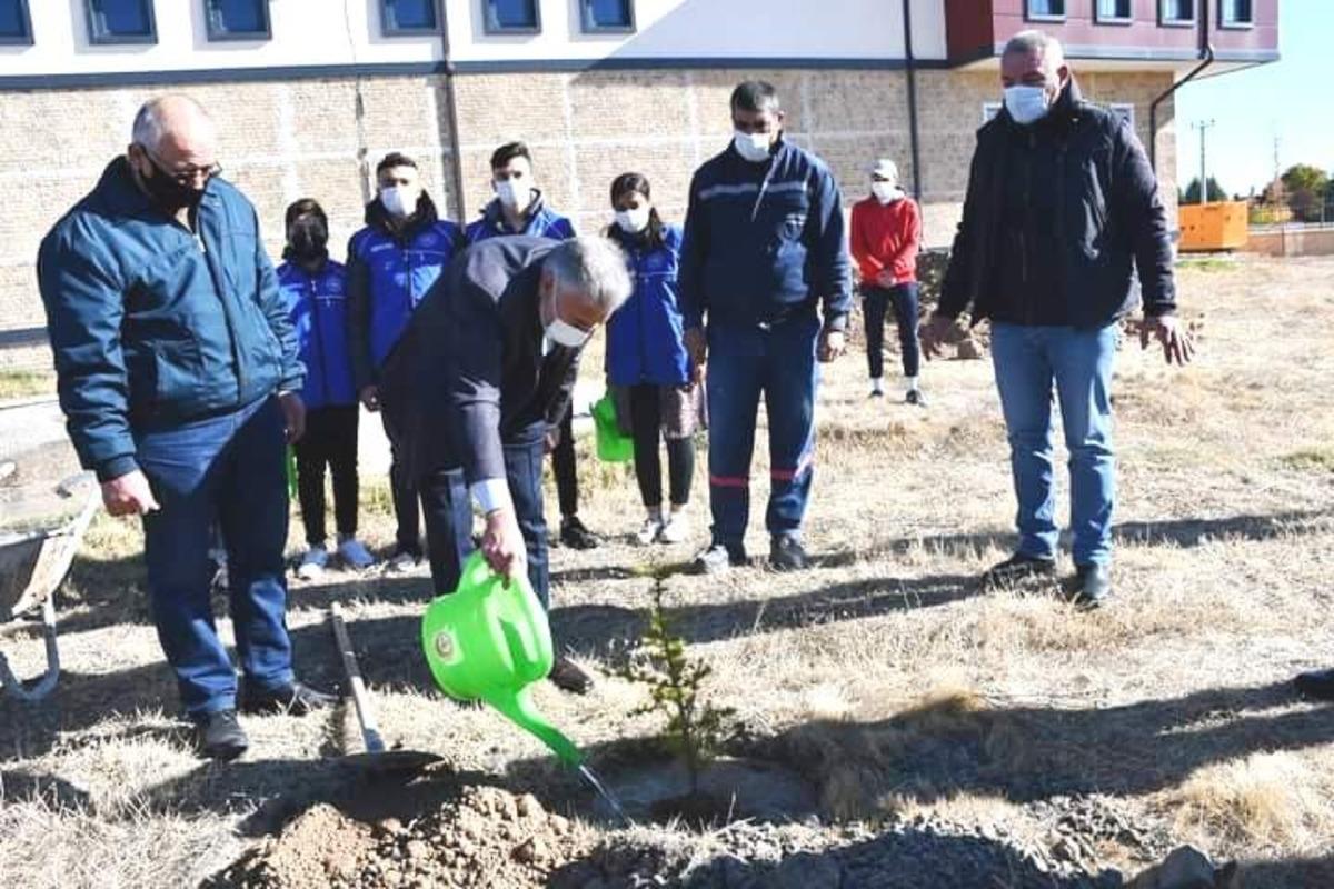 Kulu&rsquo;da fidan dikimi ger&ccedil;ekleştirildi