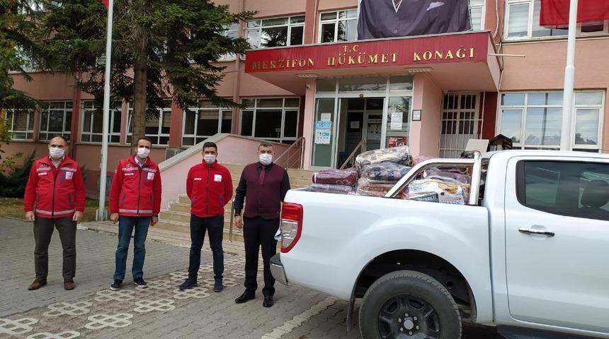 Amasya&rsquo;dan İzmir&rsquo;e yardım eli