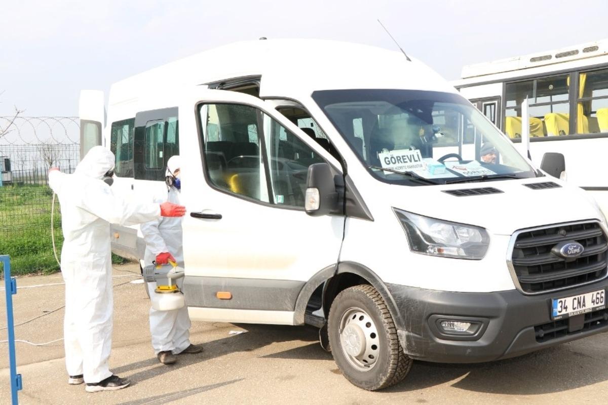 Servis ara&ccedil;ları dezenfekte ediliyor