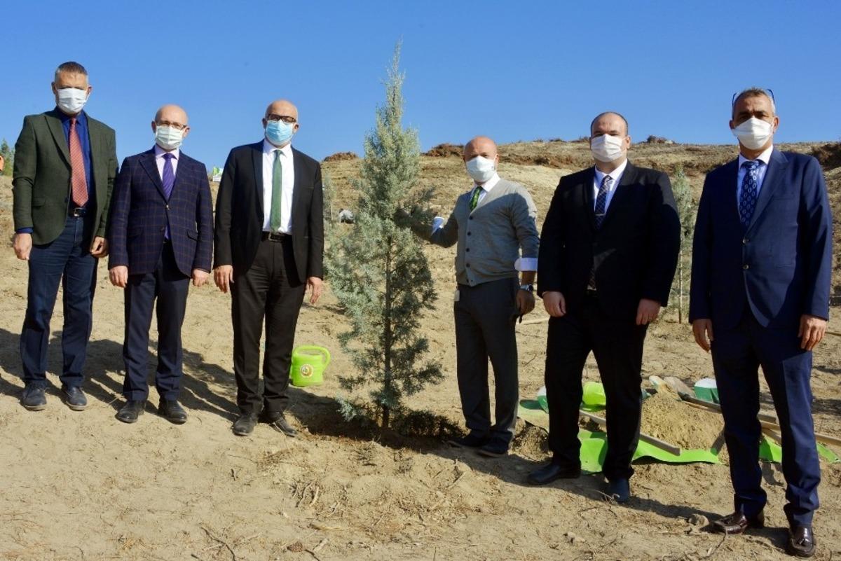 Fidan dikim seferberliğine Manisa CB&Uuml;&rsquo;den destek