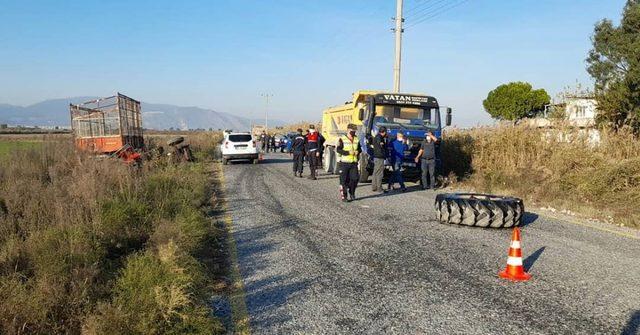 Söke’de traktör ile kamyon çarpıştı: 1 ölü