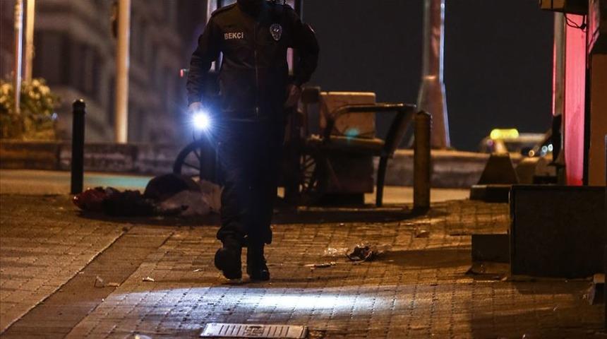 Mahalle bek&ccedil;isinin paylaşımı tepki &ccedil;ekti! Flaş gelişme