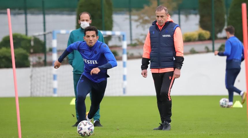 Trabzonspor’da Abdullah Avcı ilk antrenmanına çıktı