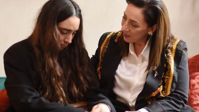Kırmızı Oda dizisine hangi ünlü oyuncular konuk olacak? Kırmızı Oda 11. yeni bölüm fragmanı yayınlandı