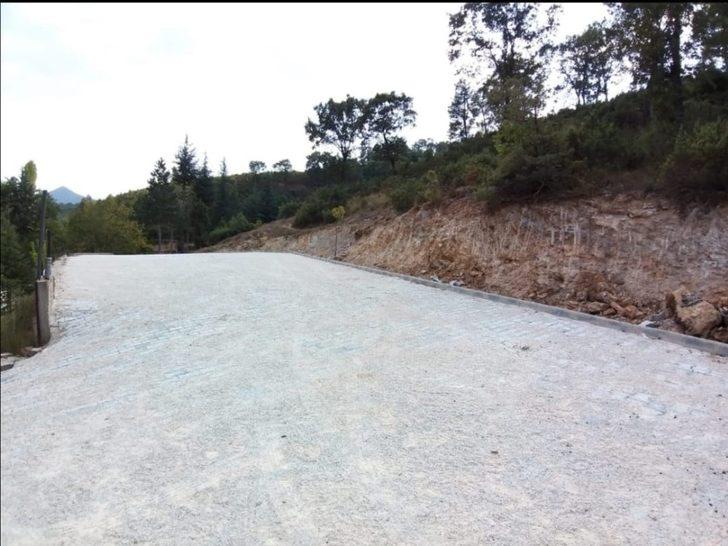 Köy içi yollarda iyileştirme çalışması G1