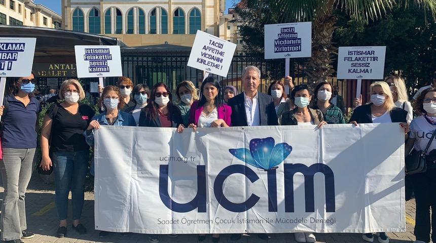 Antalya'da 26 öğrenciye cinsel istismarda bulunan öğretmene 621 yıl hapis cezası