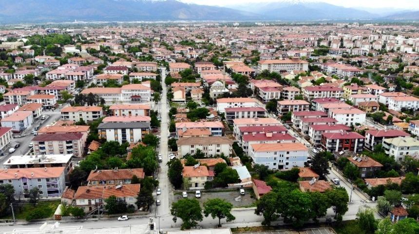 Yoğun cadde, sokak ve durak gibi alanlarda sigara i&ccedil;mek yasaklandı