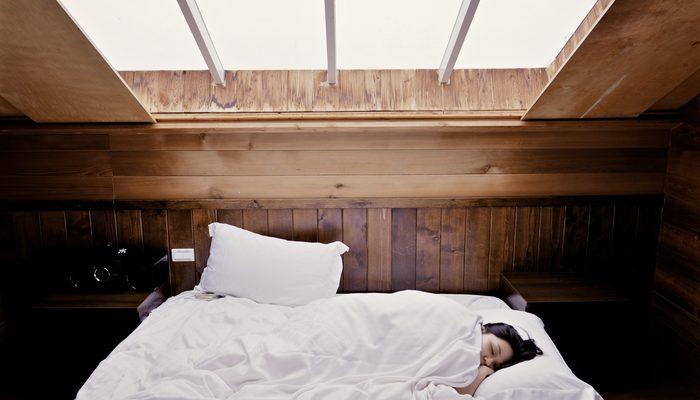 Uyku apnesi sendromu nedir? Uyku apnesi belirtileri ve tedavisi
