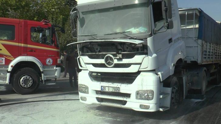 Seyir halindeki tır alevlere teslim oldu G1