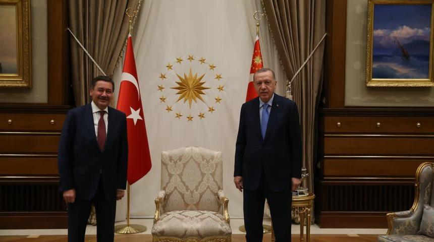Cumhurbaşkanı Erdoğan ve Melih Gökçek Beştepe'de görüştü
