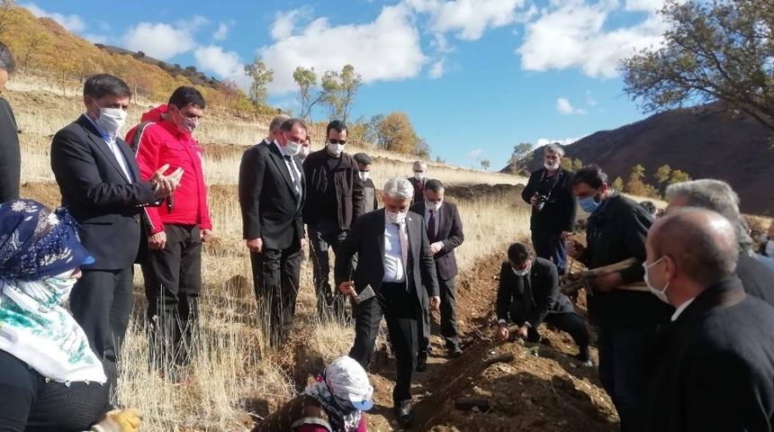 Erzincan&rsquo;da Bal Ormanı kuruldu