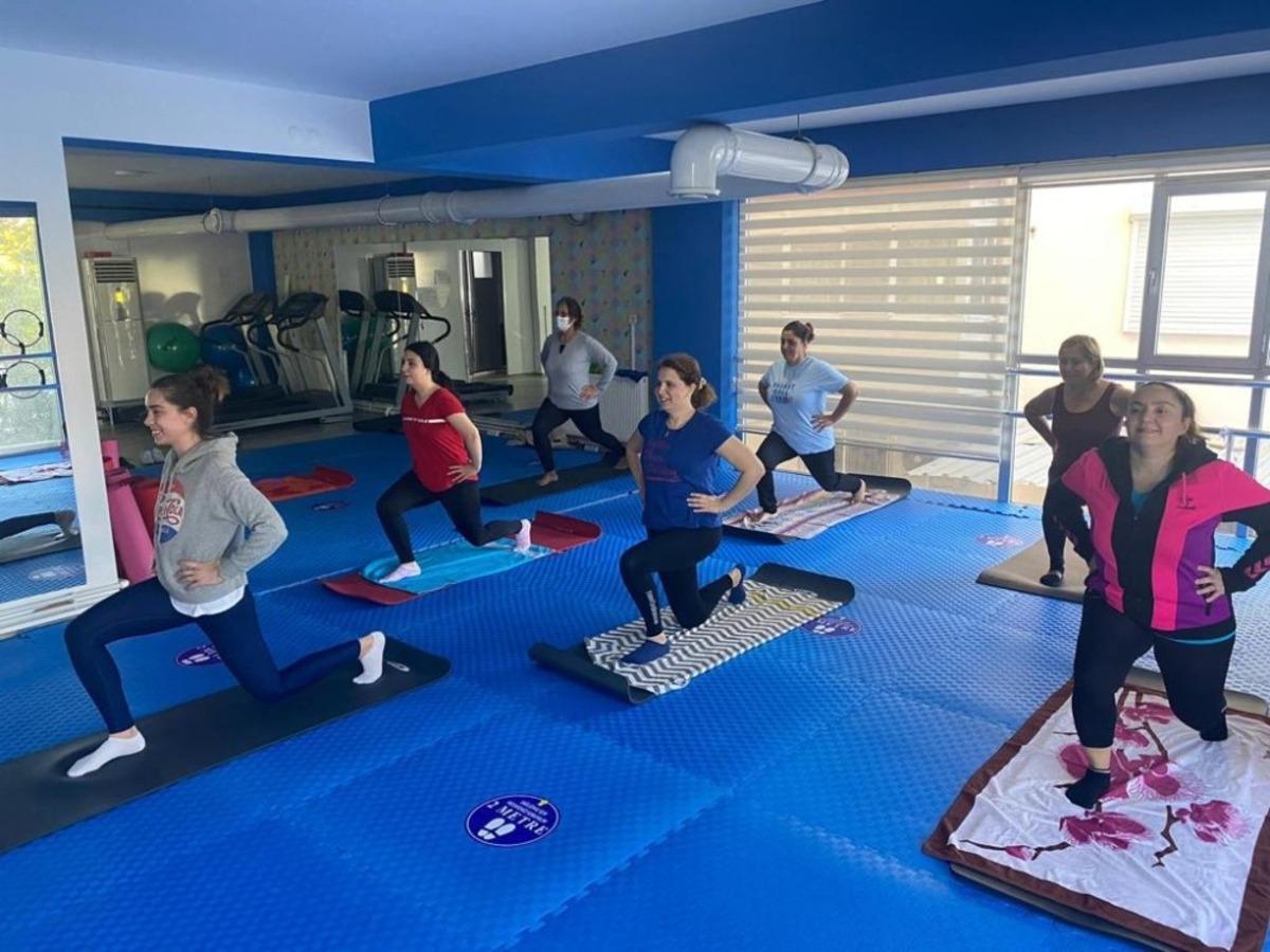 Yunusemre&rsquo;den kadınlara spor &ccedil;ağrısı