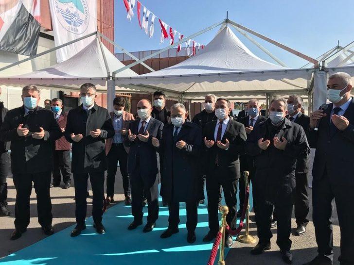 Kayseri’de 2 adet tenis kortu ve spor salonunun temeli atıldı G2