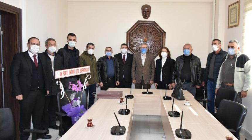 AK Parti İn&ouml;n&uuml; teşkilatından Başkan Bozkurt&rsquo;a ziyaret