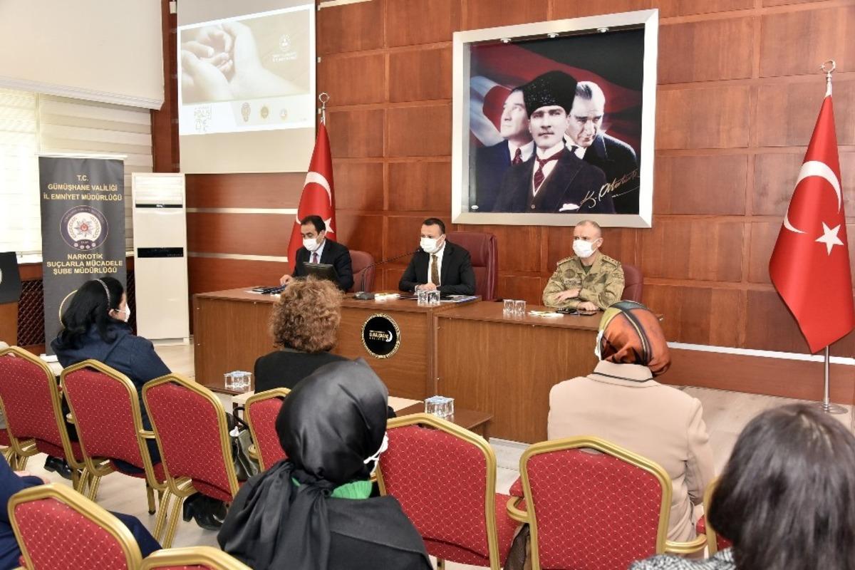 G&uuml;m&uuml;şhane&rsquo;de &lsquo;En iyi narkotik polisi: Anne&rsquo; kampanyası tanıtıldı