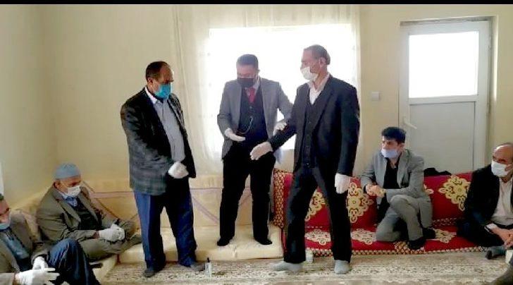 Kanaat önderi Atlı, husumetli aileleri barıştırdı G1