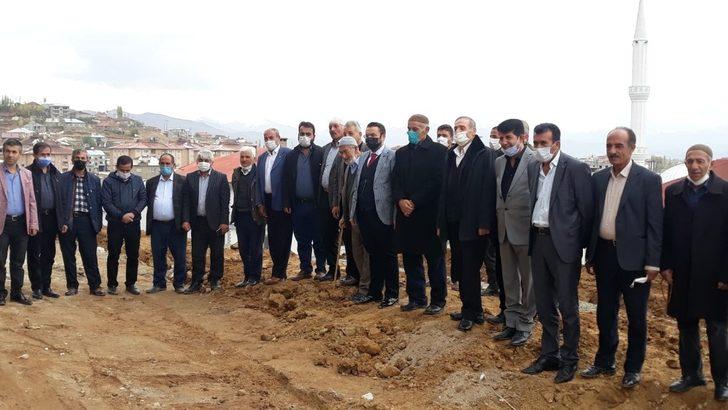 Kanaat önderi Atlı, husumetli aileleri barıştırdı G2