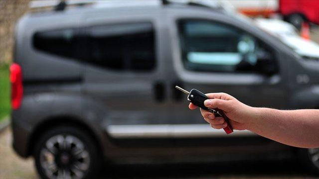 İkinci elde en çok satan araçlar belli oldu! Ekim ayı en çok satan otomobiller! İkinci el araba fiyatları düşecek mi?