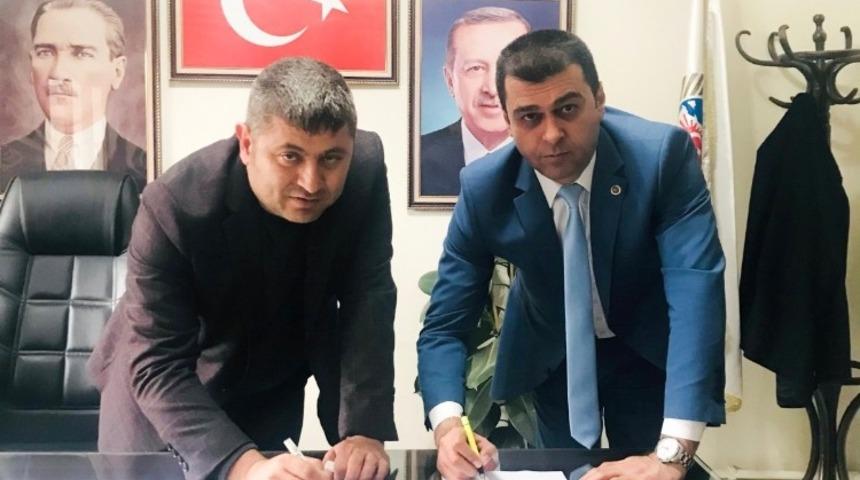 Belediye-İş Sendikası, D&uuml;ndarlı Belediyesi s&ouml;zleşme imzaladı