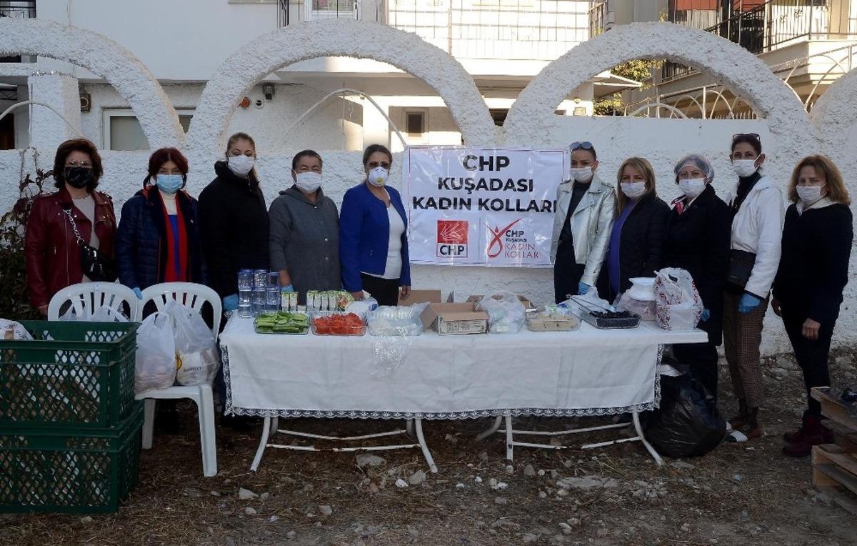 Kuşadası&rsquo;nda CHP&rsquo;li kadınlar depremzedeleri yalnız bırakmıyor