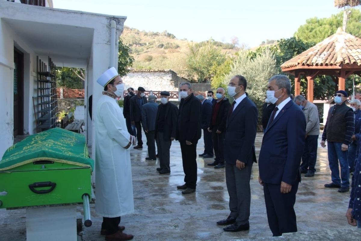 Ko&ccedil;arlı&rsquo;da Kıbrıs Gazisi son yolculuğuna uğurlandı