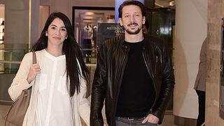 Ünlü çift AVM'ye gülerek girdi, tartışarak çıktı