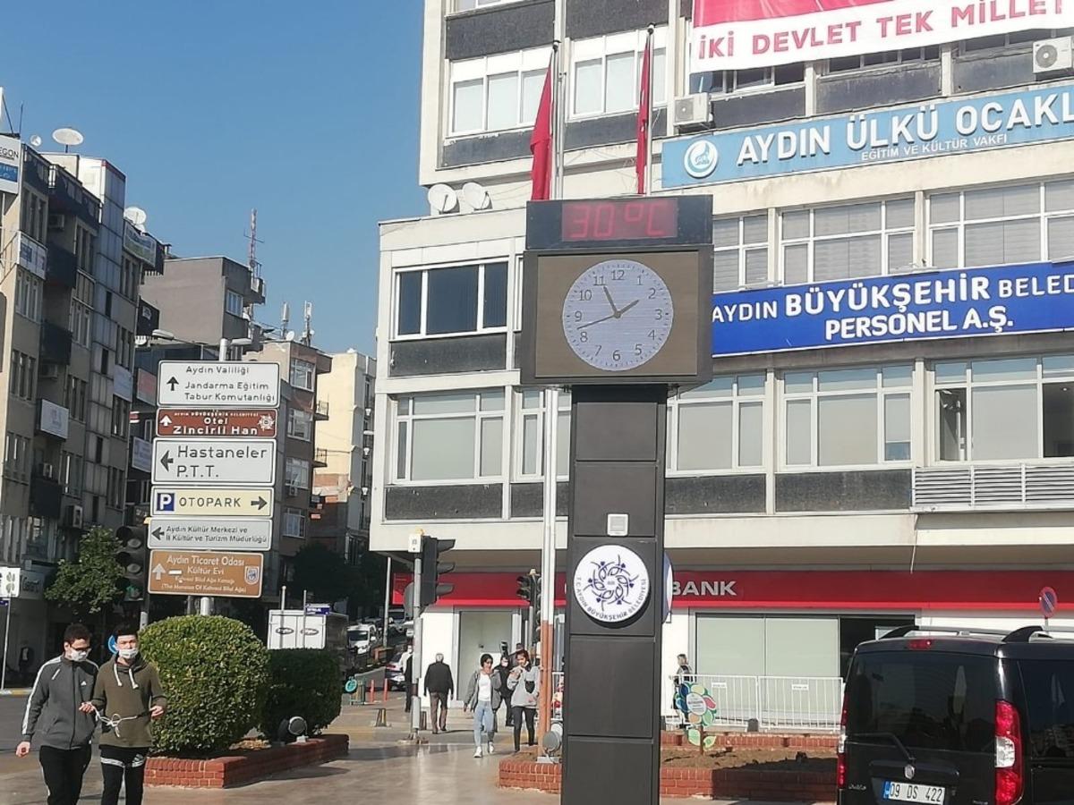 Aydın Kasım ayında yazı yaşıyor